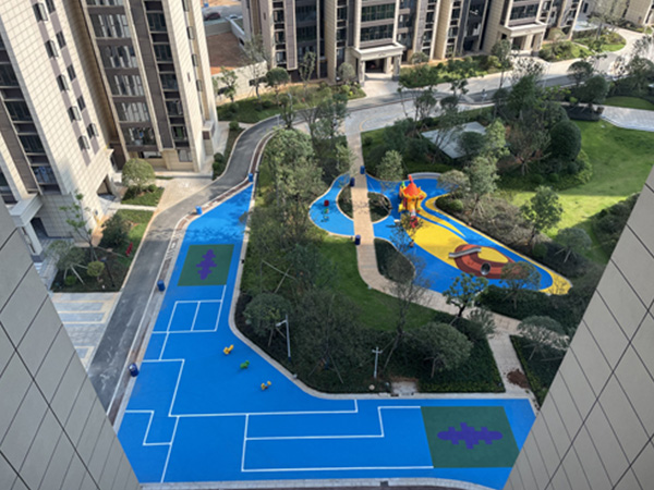 长沙湘域芯城小区儿童游乐场